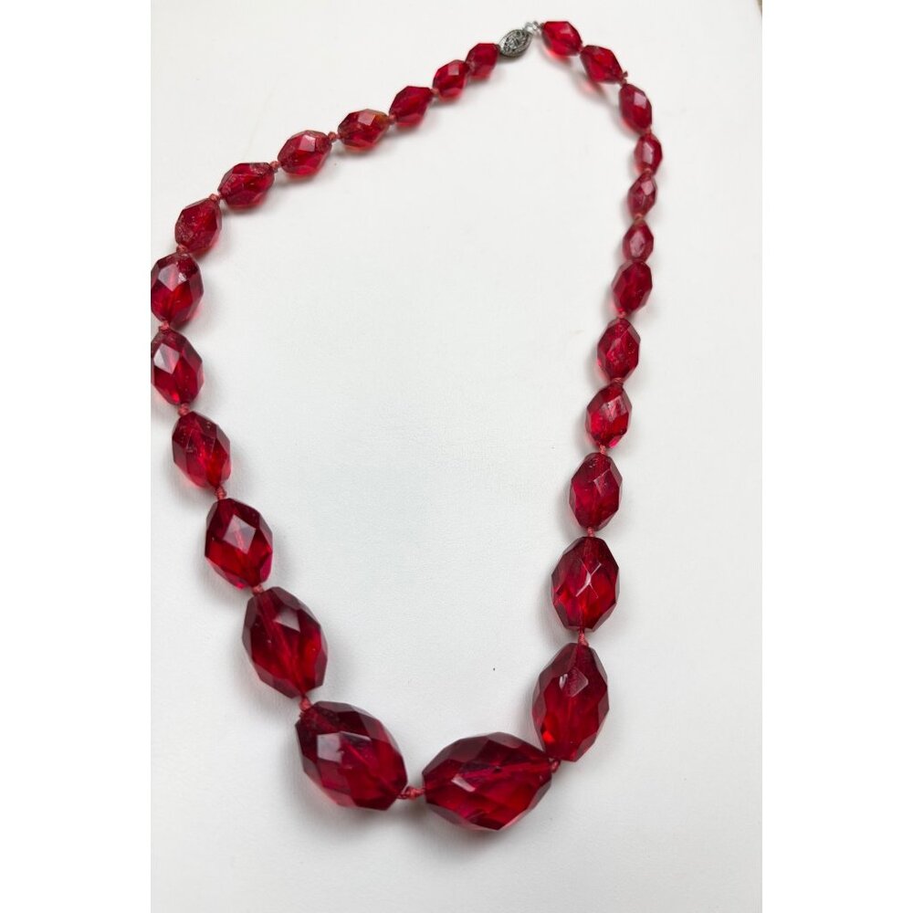 Vintage Red Faceted glass Beaded Necklace With Decorative Clasp